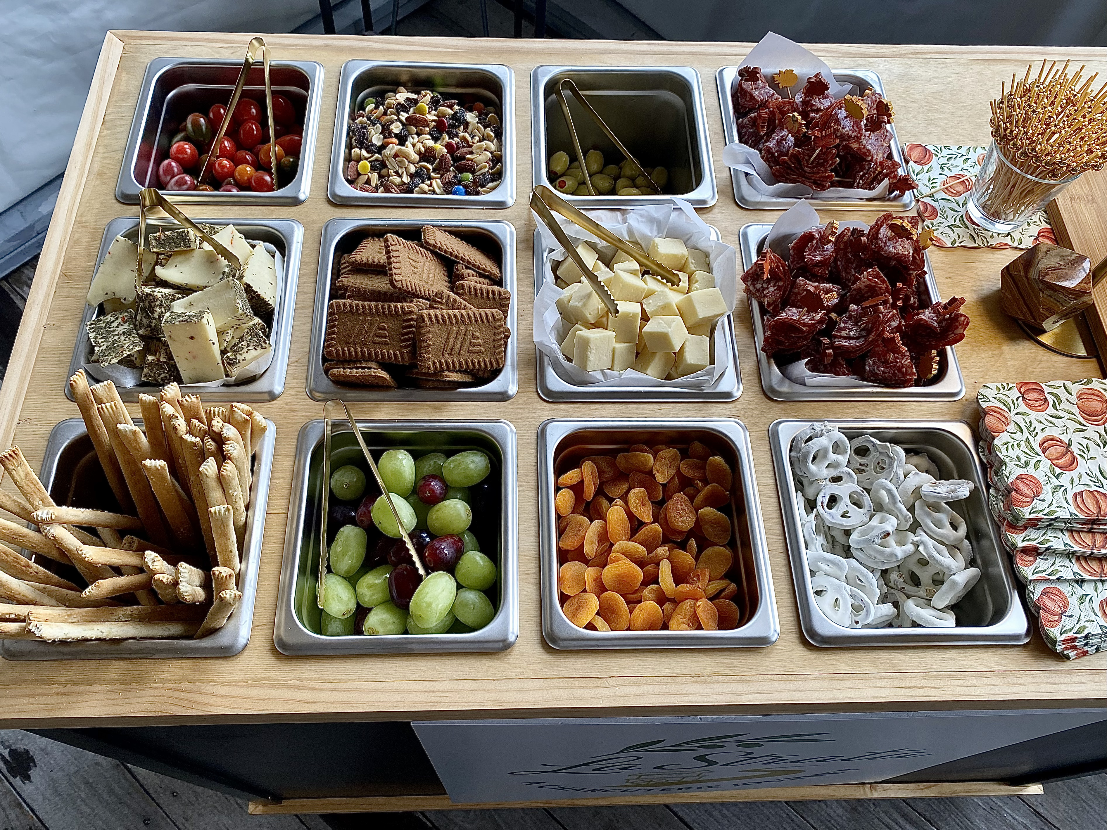 La Strata mobile cart